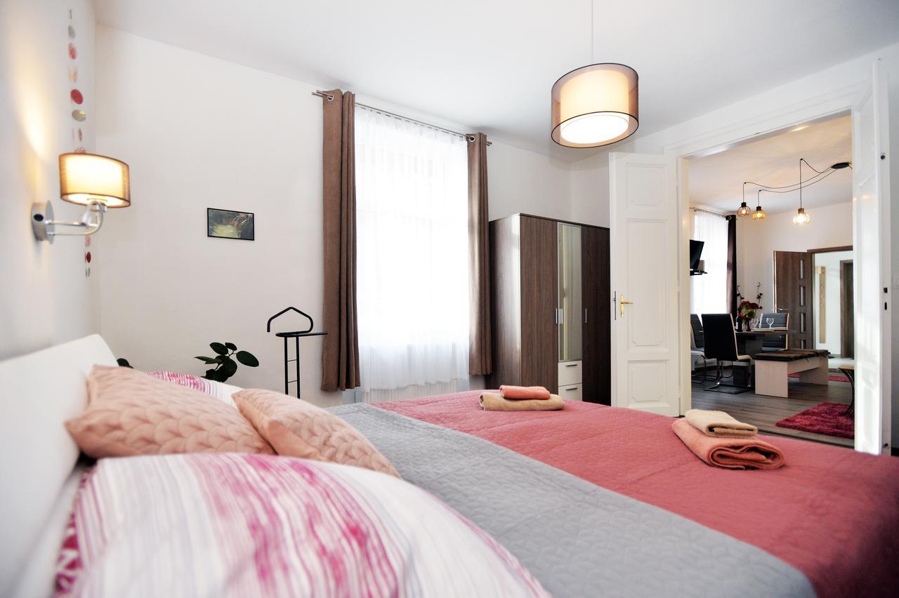 Nobilis Apartman Eger Exterior photo